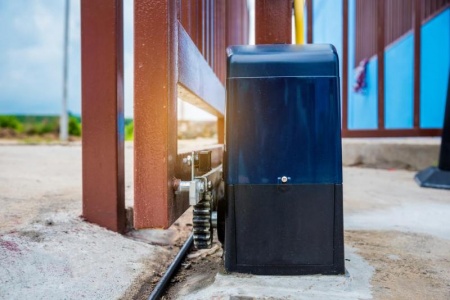 La motorisation de portail &agrave; Reims passe par le r&eacute;seau Experts Somfy